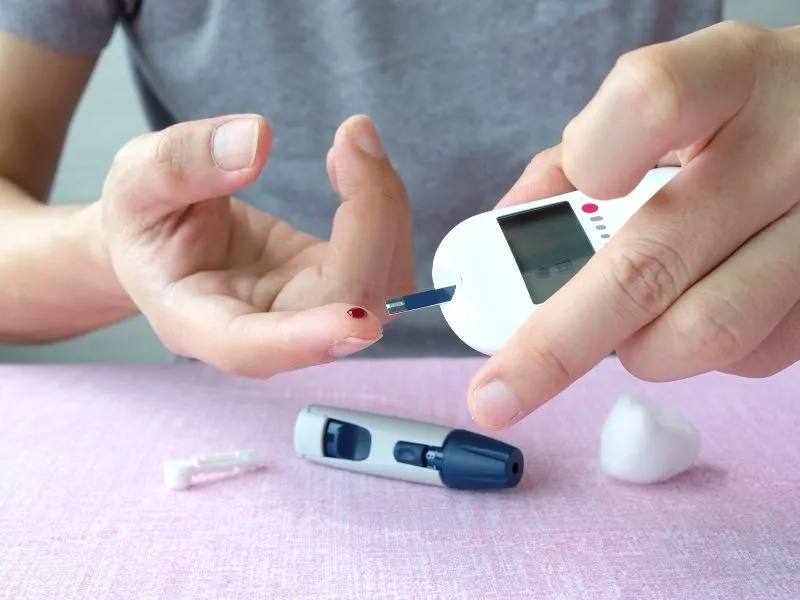 Diabetes e Coração: Riscos Cardiovasculares e Diretrizes 